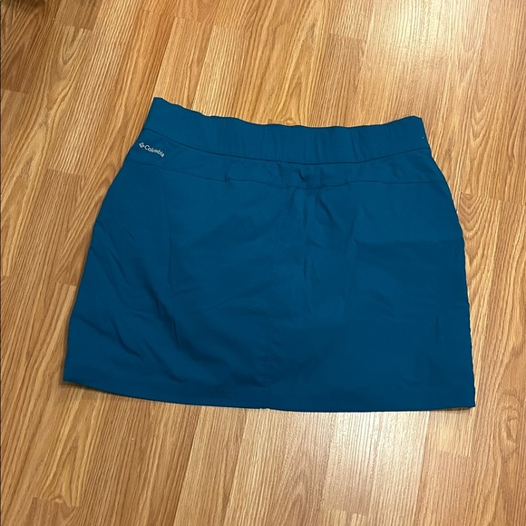 COLUMBIA Teal Skort size XL - Picture 3 of 12